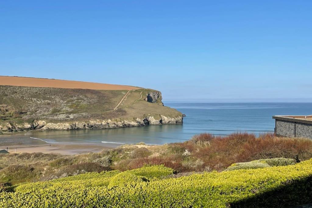 White Lodge - Coast Hideaways Mawgan Porth Exterior photo